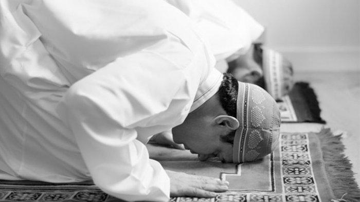 Niat Sholat Tarawih Imam Dan Makmum. Bacaan Niat Salat Tarawih Sebagai Imam, Makmum dan Sendiri di