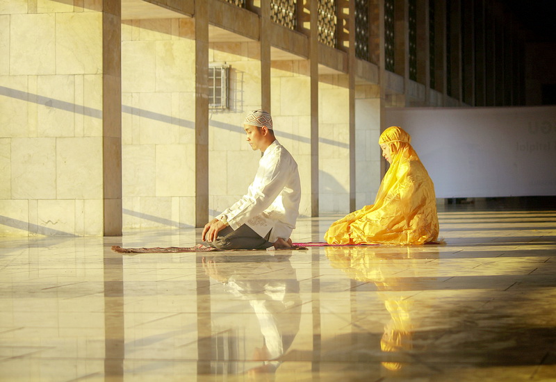 Kapan Baca Qunut Saat Tarawih. 5 Keutamaan Membaca Doa Qunut di Pertengahan Ramadhan