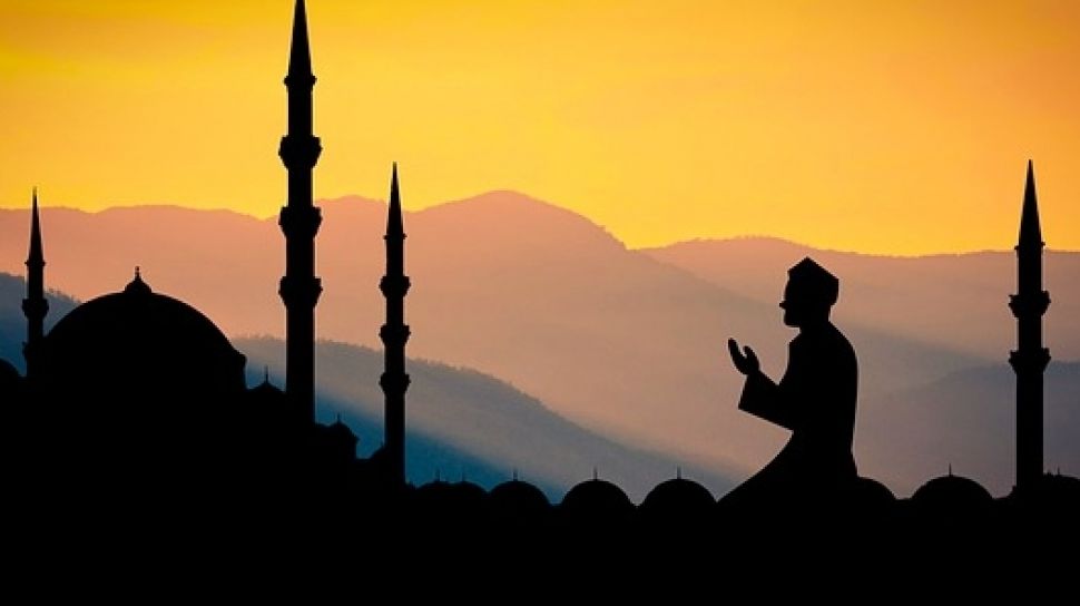 Waktu Sholat Tahajud Di Bulan Puasa. Sholat Tajahud di Bulan Ramadhan: Waktu Pelaksanaan, Bacaan